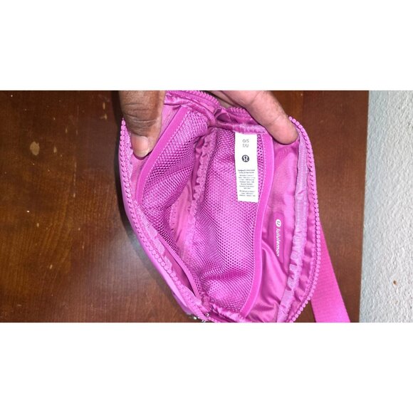 Lululemon Pink Everywhere Bag Crossbody Bag Adjustable Strap Nylon O/S - Picture 3 of 8